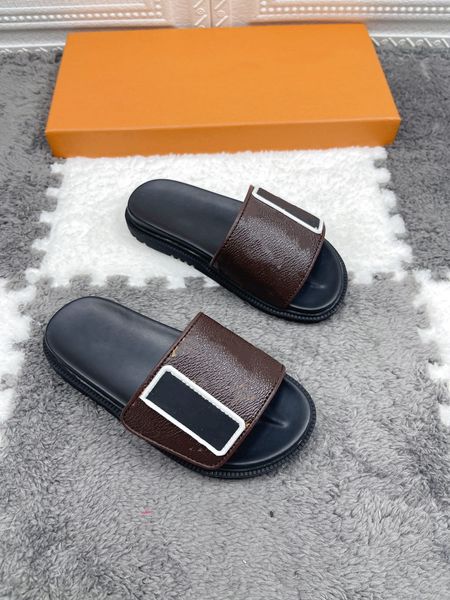 Çocuk Ayakkabıları Moda Chlidren Yazlık Terlik Erkek Kız Unisex Tasarımcı sandalet Düz Loafer üzerinde Kayma Mektup Baskılı 11 Stiller EUR26-37 Çocuk için Boyut