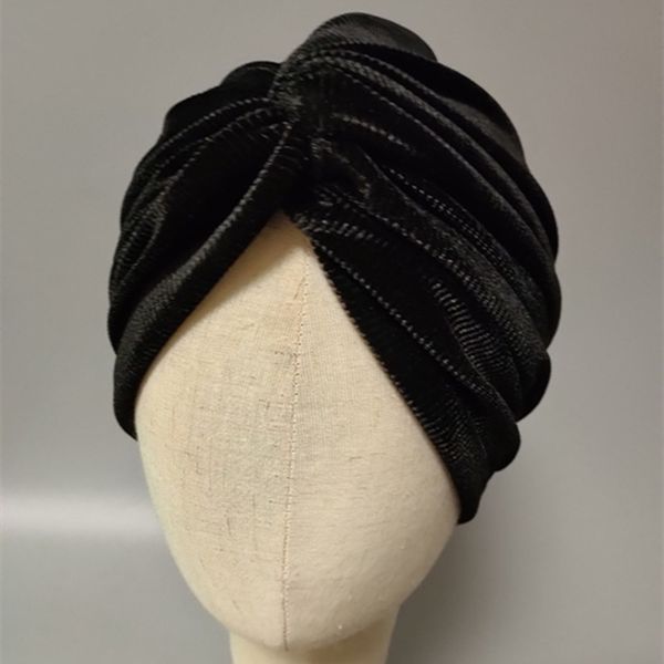 

new elastic black grey veet pleated headband hat, Black;white