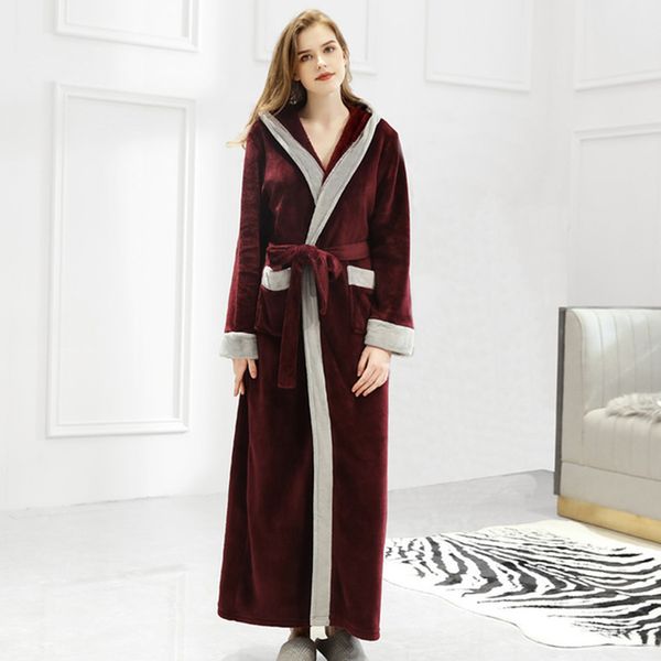 

2021 new plus size women's autumn winter long nightgown flannel solid v neck hood female sleepwear soft with sashes pockets bathrobe pl, Black;red