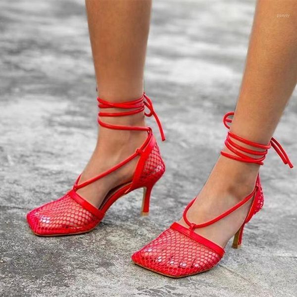 2021 neueste Entwickelt T-Strap Atmungsaktive Fishnet Schuhe Sandalen Frauen Karree Lace Up Sexy Sandalen Mit Hohen Absätzen Kleid Schuhe1