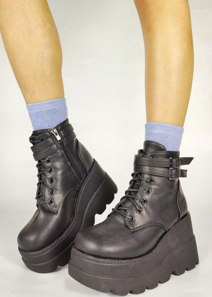 

big size female platform thick bottom luxury shoes brand goth zipper ankle women boots bukle cool punk boots1, Black