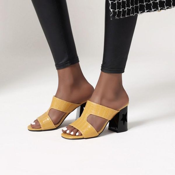 

sandals summer 2021 fashion high heel thick women's wear large, Black