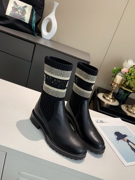 

martin boots women's british style 2021 new handsome wild net red autumn hl1005, Black