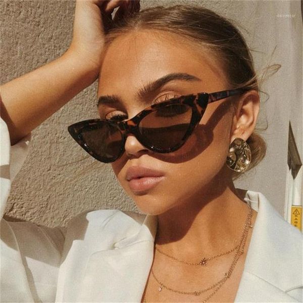 

womens fashion cat eye sunglasses vintage ladies sun glases retro triangular cateye glasses oculos feminino travel uv4001, White;black