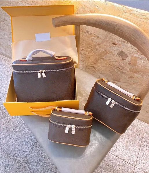 

2020 new handbag women cosmetic bags famous makeup bag travel pouch make up bag ladies purses organizador toiletry bag