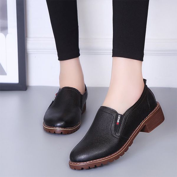 

2021 tino kino new women pu leather autumn brogue shoes slip on elastic band thick low heels ladies fashion casual footwear woo7, Black