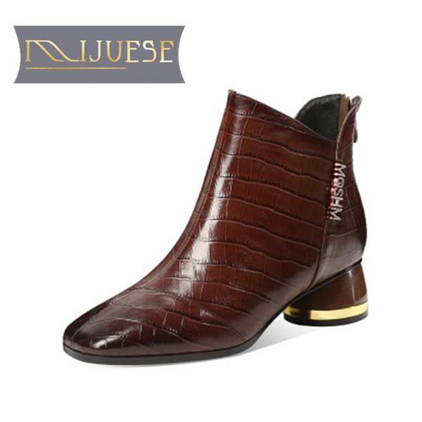 

mljuese 2021 женщина женщина boots boots boots кожа кожа зима короткие плюшевые квадратные ножки кристалл мед мед каблуки женские ботинки ра, Black