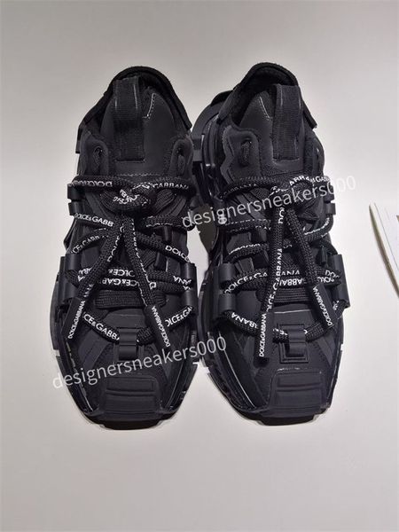 

2022 designer women diamond boots platform chunky heel martin boot genuine leather bee star shoes deserts winter outdoor lady party buckle l, Black