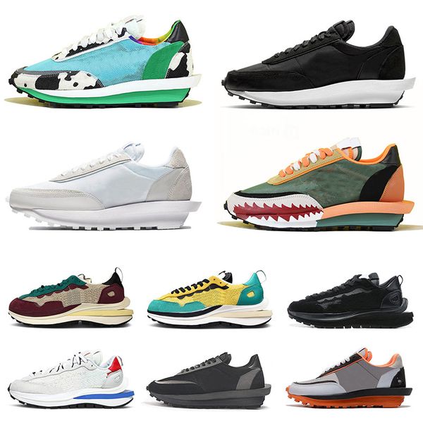

mens sacais sneakers running shoes women vaporwaffle sail game royal black white tour nylon green sports outdoor fashion jogging