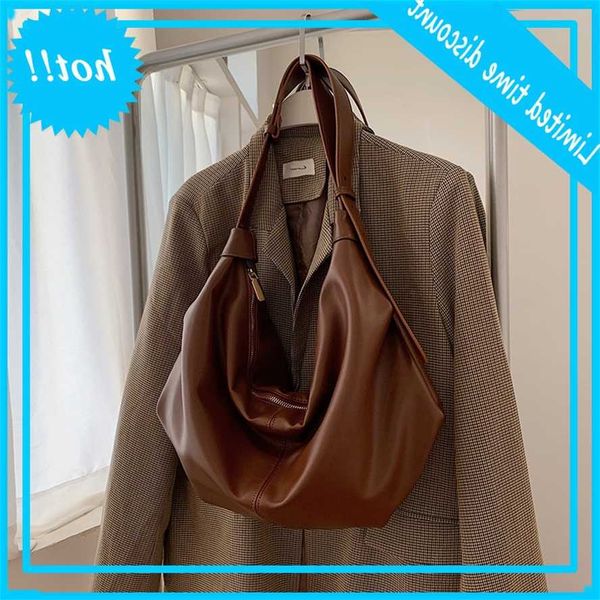 

fashion trendy handbags 2021 new ladies crossbody tasks great capacity travel messenger bag women's wallets