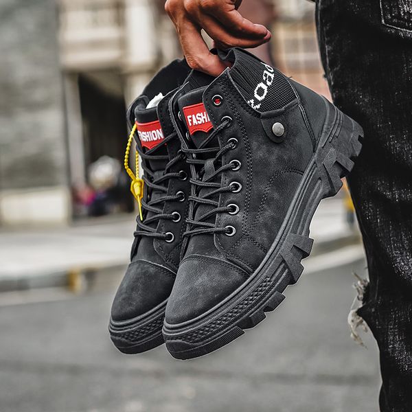 

fashion bottes walking shoes for men boots tripe black white rubber hard-wearing soft bottom three colors mens trend trainers size 40-45