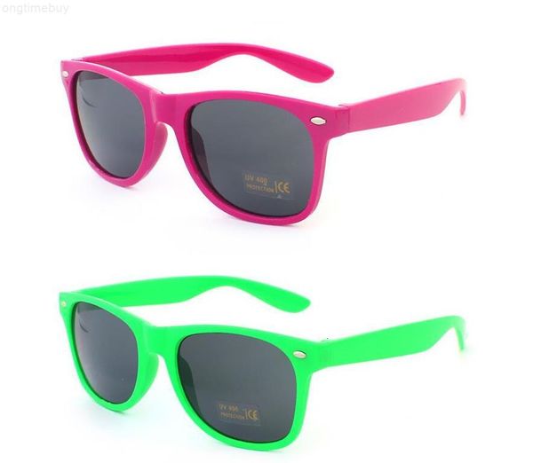 

modern 2020-womens and beach mens most sunglass plastic classic style sunglasses 17 color, White;black