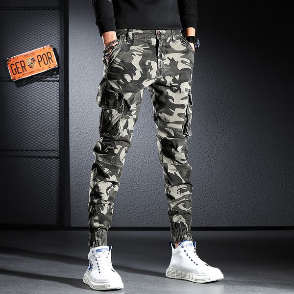 

2021 new fashion streetwear men jeans loose fit big pocket casual cargo pants camouflage military hip hop joggers trousers ivdh, Blue