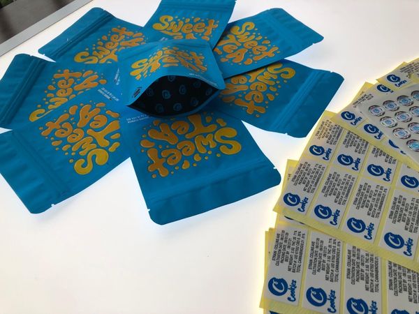 

печенье сладкого чая синего цветка калифорния 3.5-7g edibles упаковка майларовой сумочка jllkqj lajiaoyard