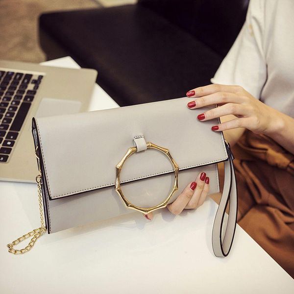 

cross body style women's bag fashion chain one shoulder messenger