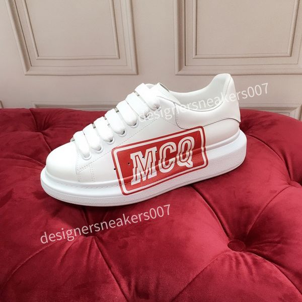 

2021woman lace up platform oversized sole sneakers white black casual hc191002