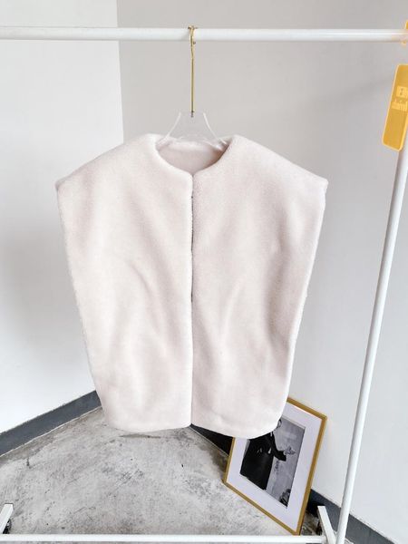 

women's vests women vest warm and soft sleeveless wide shoulder plush, Black;white