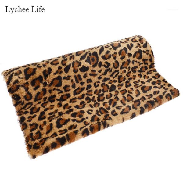 

lychee life leopard printed fur plush handmade craft fabric diy sewing accessories clothes home decoration 50x160cm1, Black;white