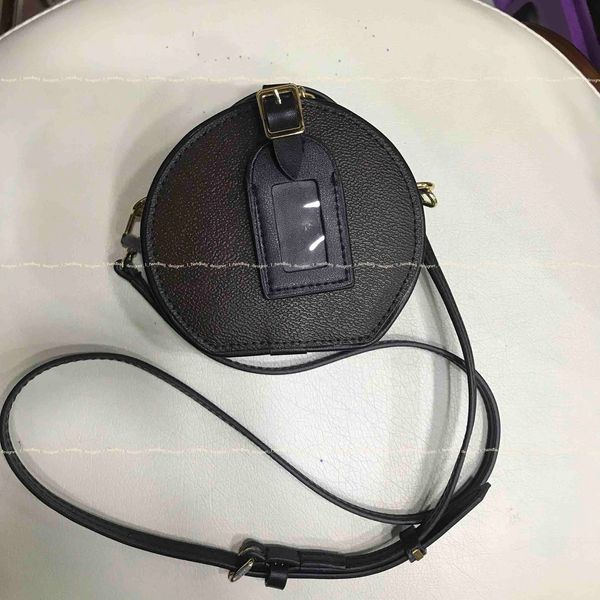 

classic fashion lipstick bag exquisite round shoulder bag can be used as a waist bag ins party