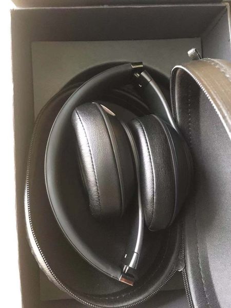 

2020 stu-dio3 wireless bluetooth headset with chip popup animation headphones