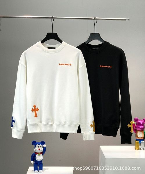 

20ss cro heart wave brand round cotton autumn winter new color cross stitch leather embroidery crew neck men's and women's sweater, Black;white