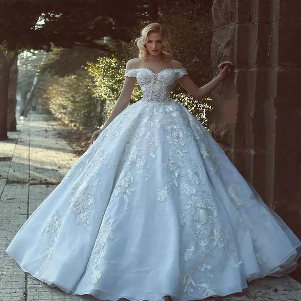 

vintage white ball gown lace wedding dresses 2021 backless off shoulder country wedding dress with lace beaded middle east dubai modern