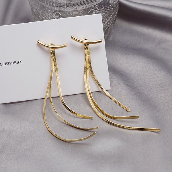 

npkds новое прибытие длинные кисточки серьги преувеличенные личности маскированные металлические серьги творческий подарок на день рождения, Golden