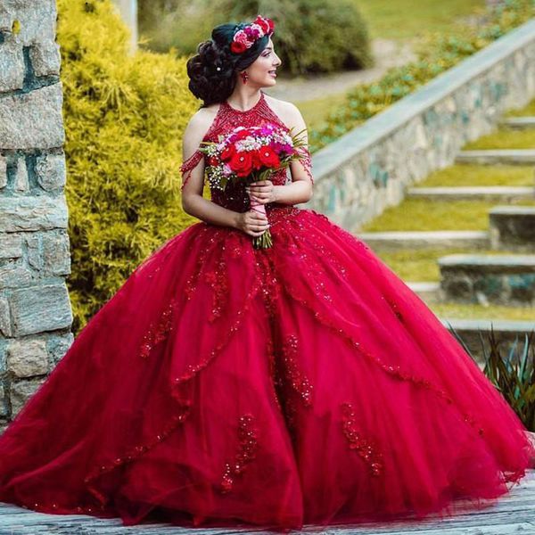 Высокий воротник бисером Quinceanera платья красные шариковые платья сладкое 16 платье кружевное принцесса Vestidos de Quinceanera