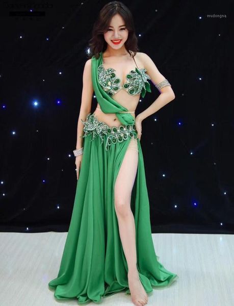 

2020 new dance costume woman belly dance performance suit with diamond bra + thigh split long skirt green1, Black;red