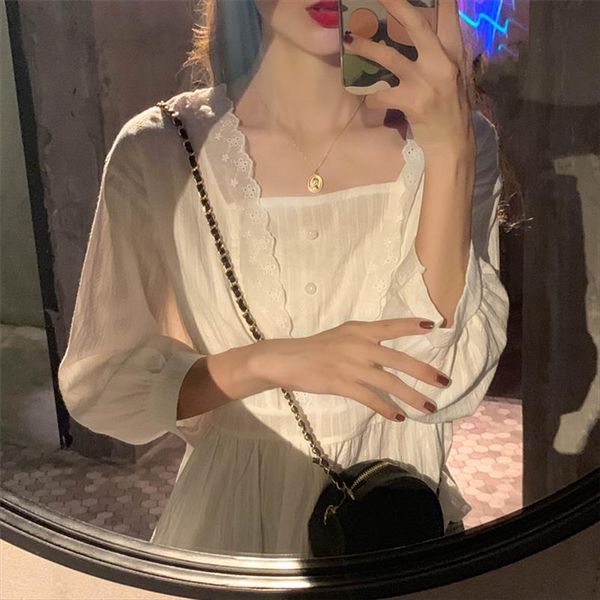 

старинные кружевные женщины блузки мода квадратный воротник сплошные женские сладкие блузки летние повседневные кнопки дамы три четверть, White