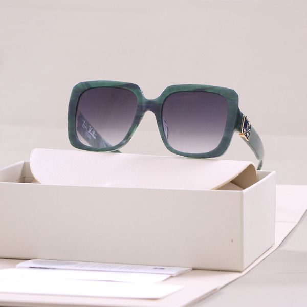 

wind frame temperament box round big face sunglasses female fashion brand wanghong street shooting, White;black