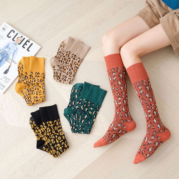 

women's leopard print leg and knee cotton socks, Black;white
