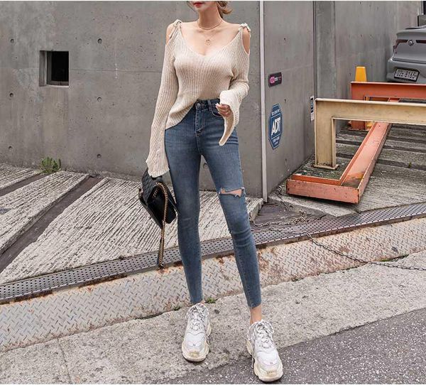 

leisure fashion large button flight women's jeans high waist elastic tights hole pants kg-891, Blue