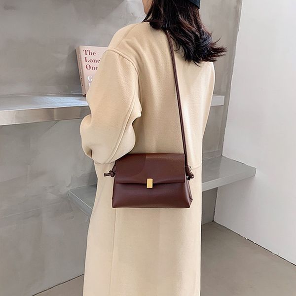 

new retro women handbags women messenger bag pu leather women shoulder bag fashion small flap bags