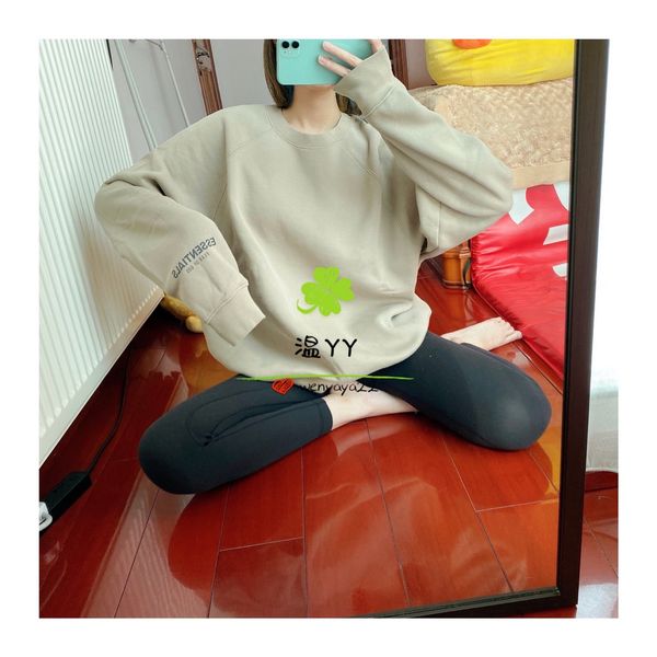 

s / essentials xs fear of god m ekaol, Black