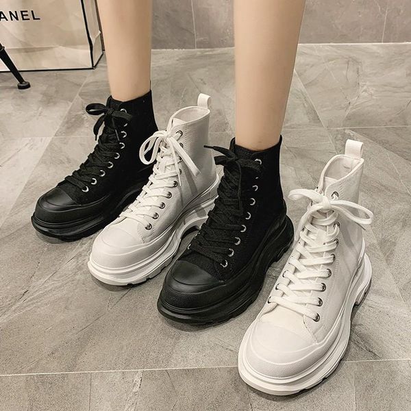 

2020 new breathable thick-soled increased casual canvas sports running shoes net red high-old shoes women's short boots, Black