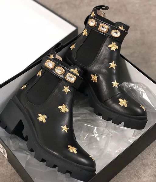 

2021 brand women boots martin desert boot high heeled flamingos love arrow real leather medal coarse non-slip winter martin shoes box, Black
