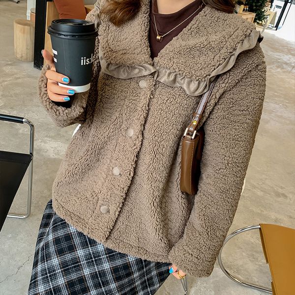 

2021 new winter female doll collar plus size single-breasted plump girls leisure amendment versatile lamb wool sweet short coat 81rn, Black;brown