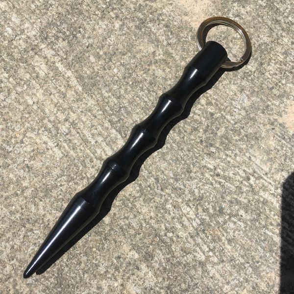 

holder metal portable rings self keyrings defense keychain tactical tool fashion women mens pencil design car key chains, Slivery;golden