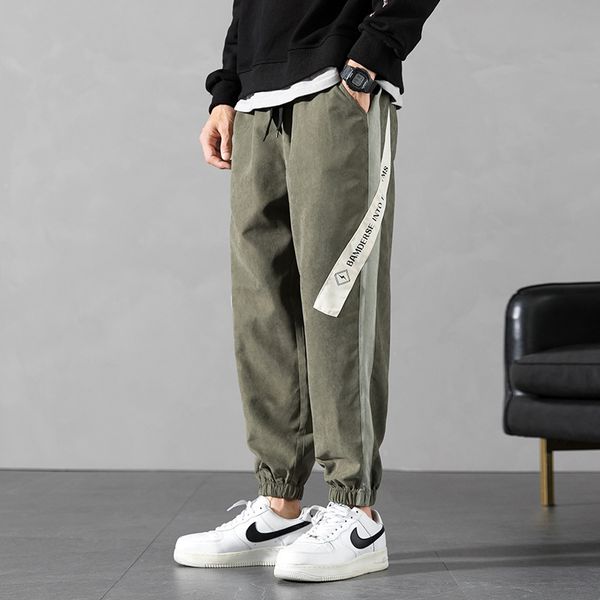 

2021 new spring and autumn comfort korean fashion small leg casual pants men's loose sports capris, Black