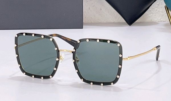 

women square sunglasese studded metal gold green lens 2052 uv sunglasses for holidays with box, White;black