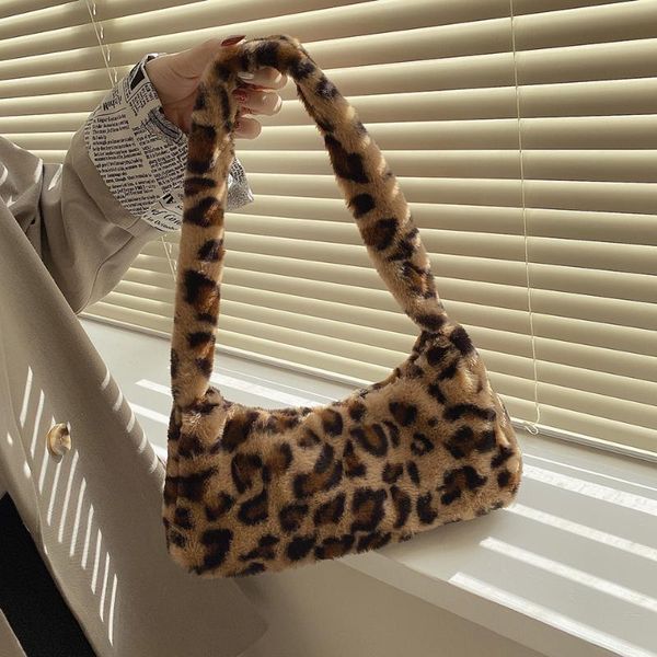 

2021 new fashion women plush leopard shoulder bags elegant female underarm bags faux fur handbag furry fluffy tote