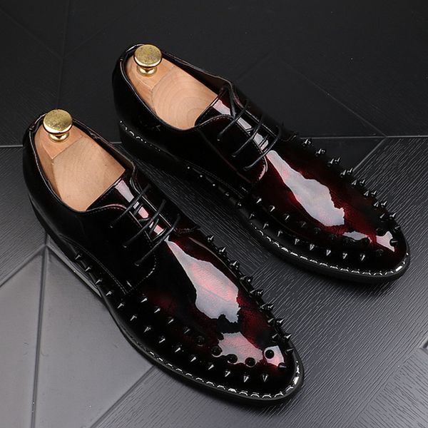 

vintage pointed toe punk rivet formal dress shoes men wedding shoes spring 2019 decent elegant patent leather for office, Black