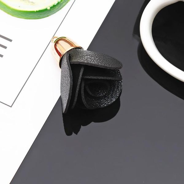 

2pcs faux leather flowers tassels fringe diy keychain earrings making curtain sewing accessories bag car pendant flowers tassel h bbycql