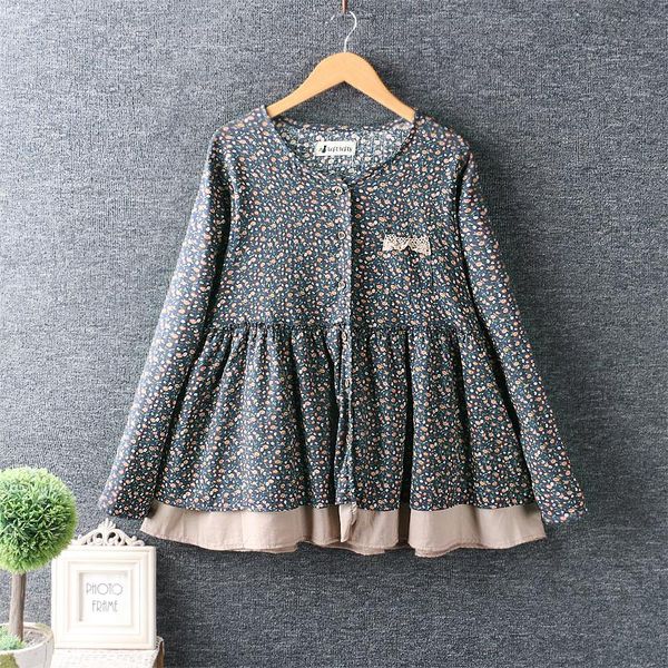 

spring new women's sweet and fresh round neck floral long sleeve baby shirt double hem loose top, White
