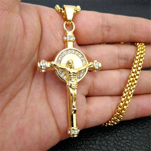 

men's & women's necklace jesus cross pendant with stainless steel chain and gold color pave rhinestones iced out bling jewelryq011, Black