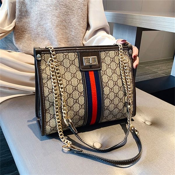 

outlet sale 80% off european and fashion women's bag new chain single shoulder for women