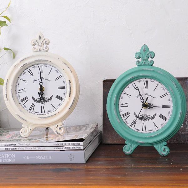 

nordic retro wooden table clock round old fashioned desk clock bedroom bedside table decoration homeuse deskdecorative items1