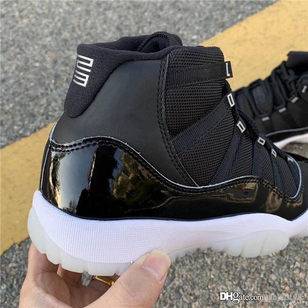 

новый воздух аутентичные 11 юбилейные 25-летие спортивные туфли черные четкие белые металлические серебро реальные углеродные волокна ретро