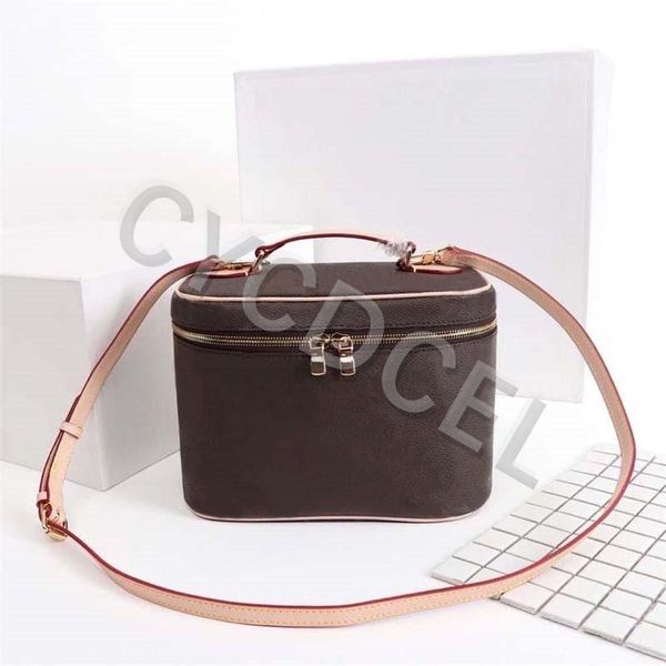 

selling luxury design ladies large capacity toiletry bag fashion women handbag leather nlce bb cosmetic bags